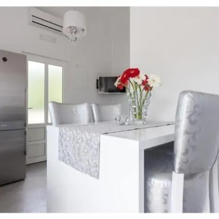 Dinga - Borak - Two Bedroom With Balcony And Sea View Silver